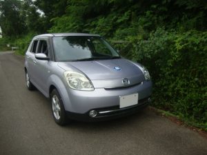 マツダ　ベリーサ　廃車　解体車