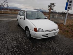 トヨタ　スターレット　廃車　解体車　輸出向け車両