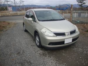 ニッサン　ティーダ　廃車　解体車