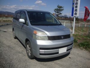 トヨタ　ヴォクシー　廃車　解体車　輸出向け車両