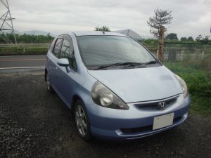 ホンダ　フィット　廃車　解体車　輸出向け車両