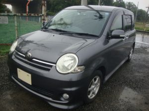 トヨタ　シエンタ　廃車　解体車　輸出向け車両