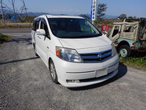 福島市　トヨタ　アルファードハイブリッド　廃車　解体車　輸出向け車両