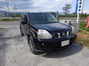 福島市　ニッサン　エクストレイル　廃車　解体車　輸出向け車両